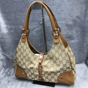 GUCCI SHOULDER BAG VERY GOOD CONDITION obo
